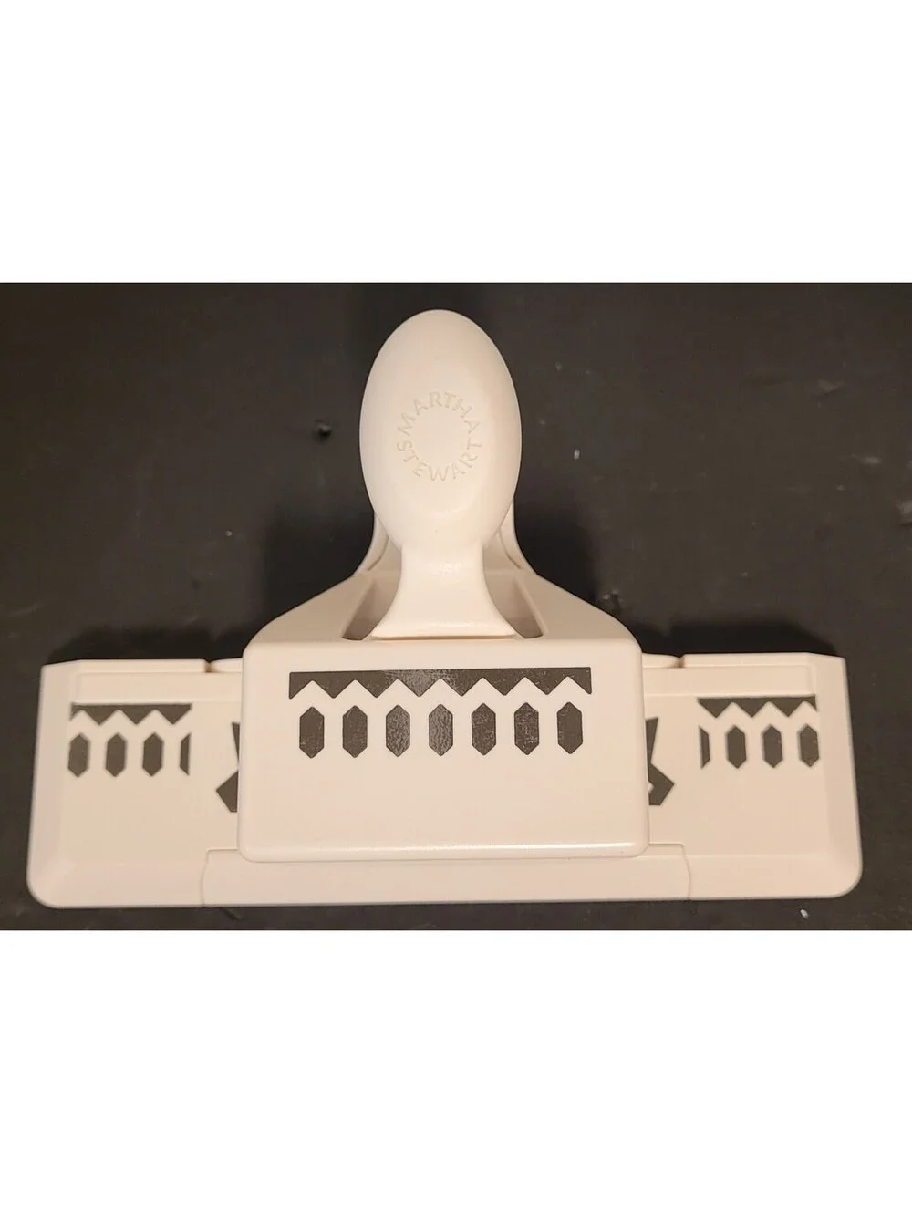Martha Stewart Crafts Cathedral Lace Border & Corner Paper Punch Tools- Lot of 2